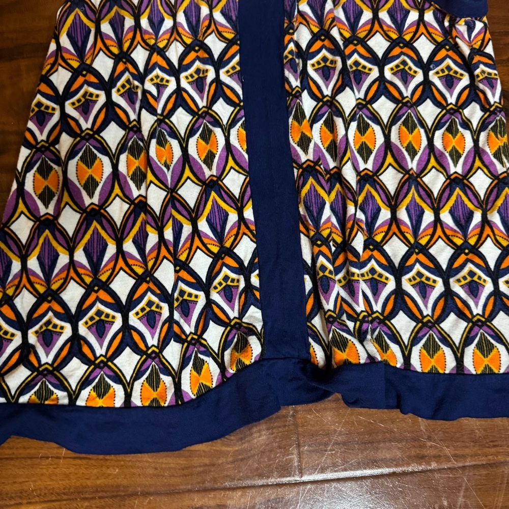 Apt. 9 Navy and Orange Geometric Tank Top - Picture 4 of 5